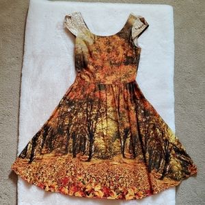 Retrolicious Fall Forest  Autumn Leaves Dress XS